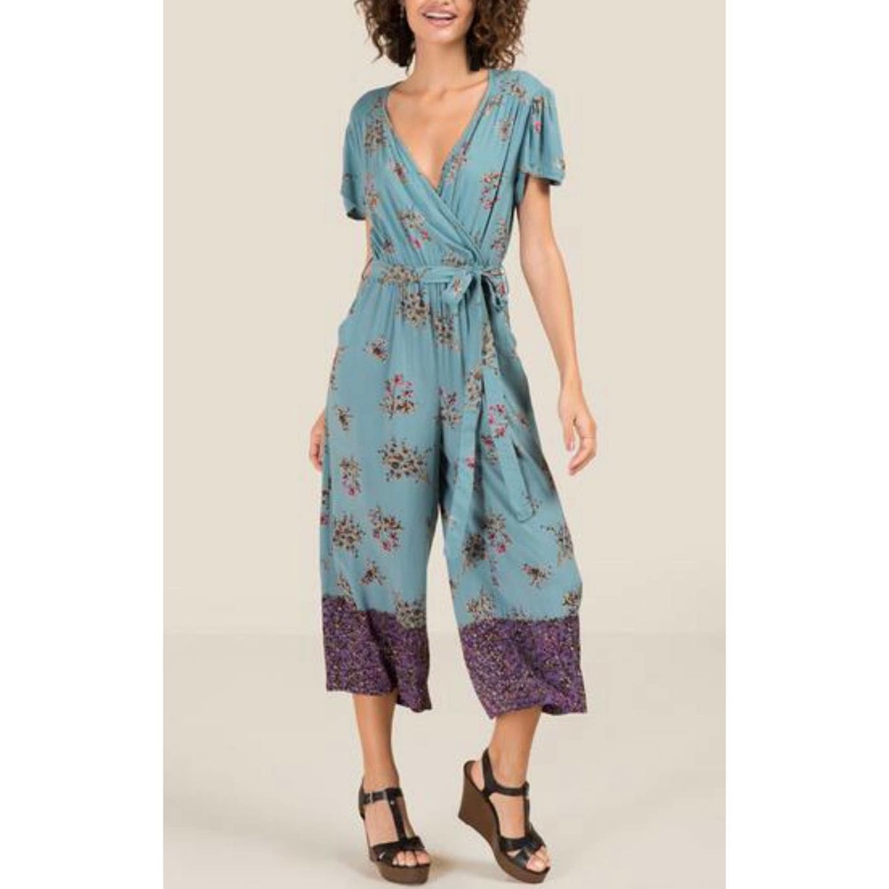 Mi Ami Jumpsuit Womens XXS Teal Purple Floral Tie Waist‎ V Neck Capri